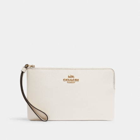 COACH, Muñequera Grande de Cuero Granulado