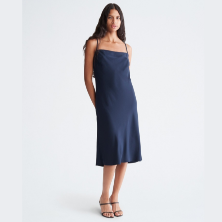 Calvin Klein, Vestido camisón Fluido